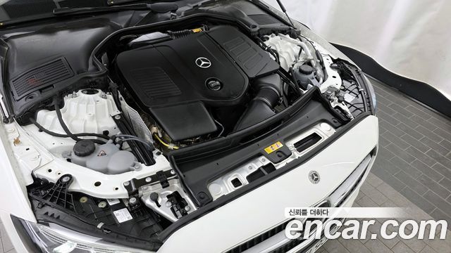 Mercedes-Benz C-Class C200 Avantgarde