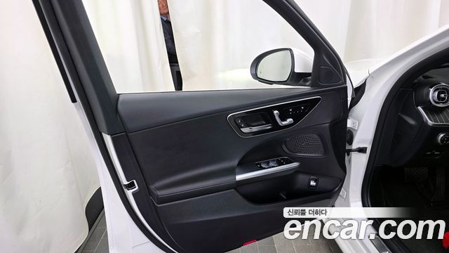 Mercedes-Benz C-Class C200 Avantgarde