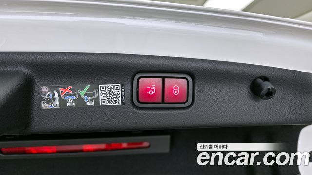 Mercedes-Benz C-Class C200 Avantgarde