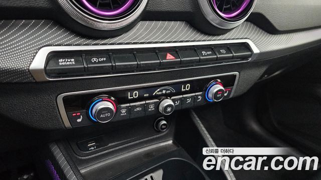 Audi Q2 35 TDI Premium