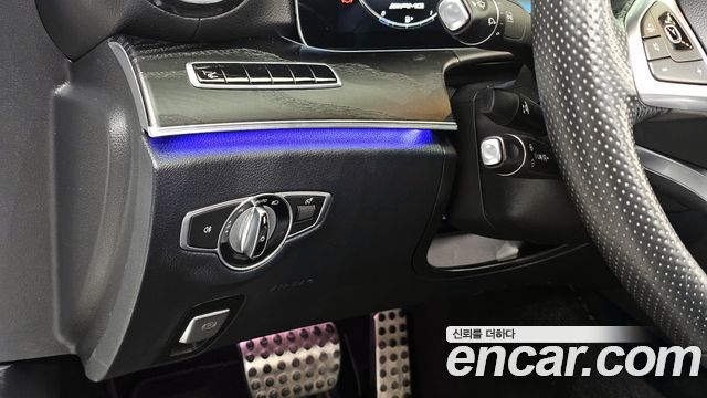 Mercedes-Benz E-Class E220d Cabriolet