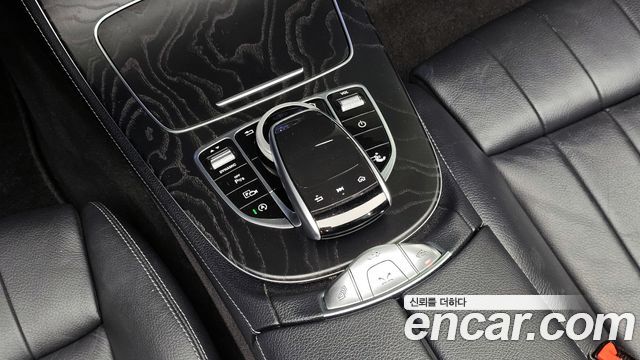 Mercedes-Benz E-Class E220d Cabriolet