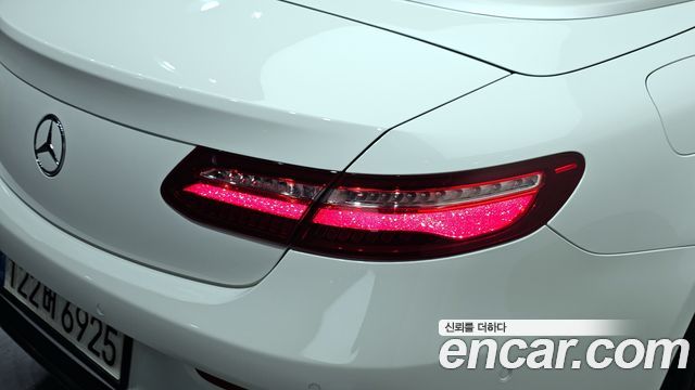 Mercedes-Benz E-Class E220d Cabriolet