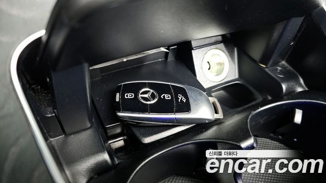 Mercedes-Benz E-Class E220d Cabriolet