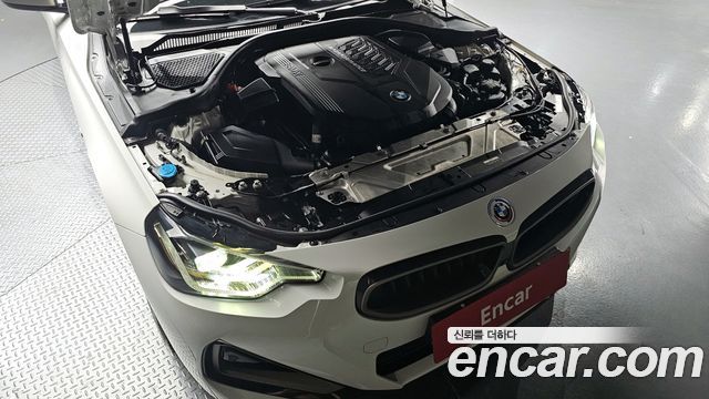 BMW 2-Series M240i xDrive Online Exclusive Coupe