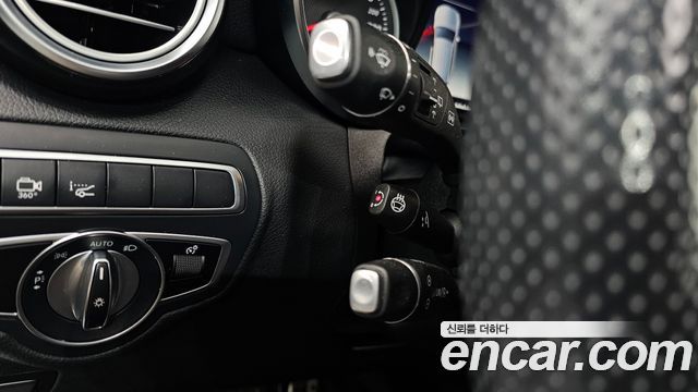 Mercedes-Benz GLC-Class GLC300 4MATIC AMG Line