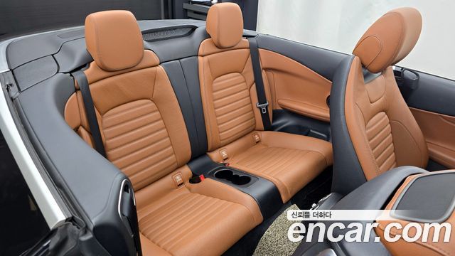 Mercedes-Benz C-Class C200 Cabriolet