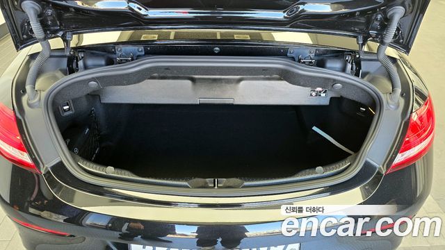Mercedes-Benz C-Class C200 Cabriolet