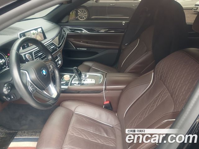 BMW 7-Series 740d xDrive M Sport