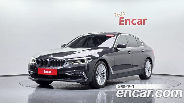 BMW 5-Series 530i xDrive Luxury Plus