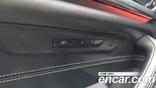 BMW 5-Series 530i xDrive Luxury Plus