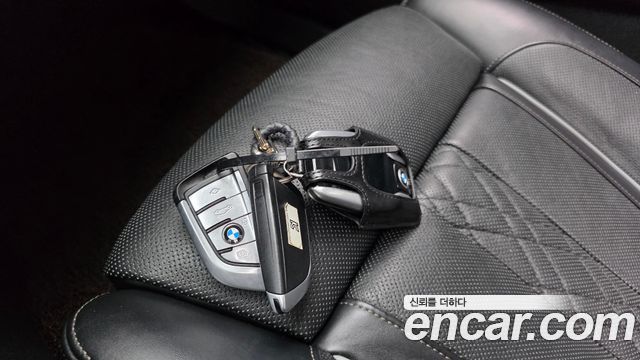 BMW 5-Series 530i xDrive Luxury Plus