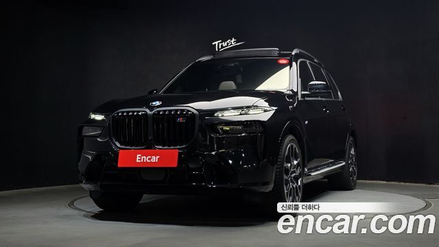 BMW X7 xDrive 40i M Sport 7STR