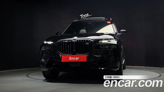 BMW X7 xDrive 40i M Sport 7STR