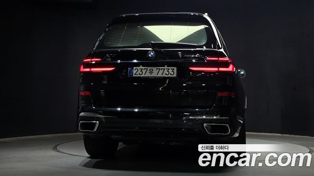 BMW X7 xDrive 40i M Sport 7STR