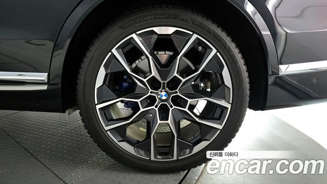 BMW X7 xDrive 40i M Sport 7STR