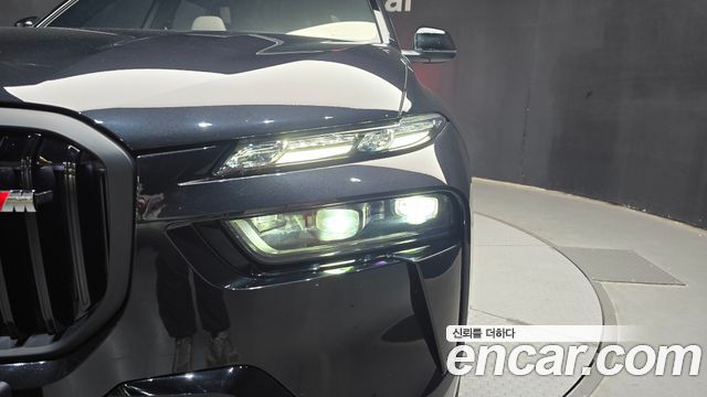 BMW X7 xDrive 40i M Sport 7STR