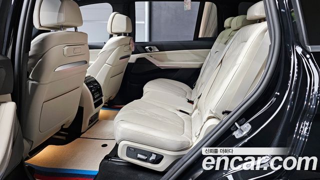 BMW X7 xDrive 40i M Sport 7STR