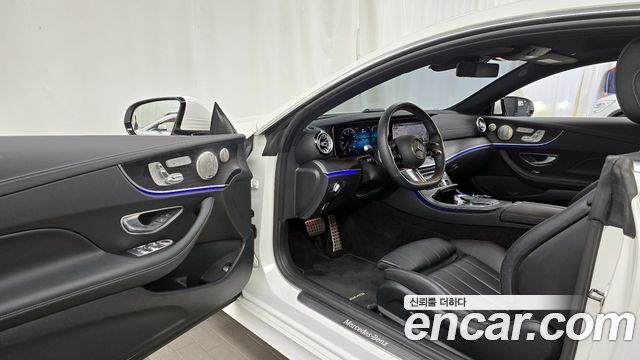Mercedes-Benz E-Class E300d 4MATIC Coupe