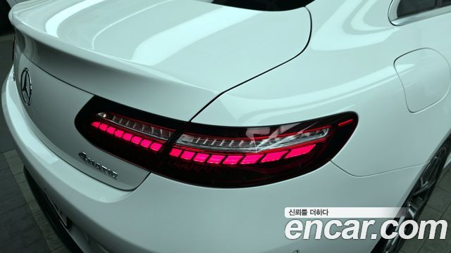 Mercedes-Benz E-Class E300d 4MATIC Coupe