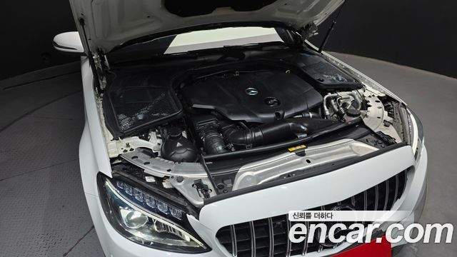 Mercedes-Benz C-Class C220 d 4MATIC Estate