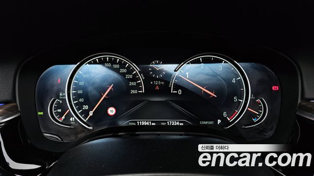 BMW 5-Series 520d M Sport Package Plus