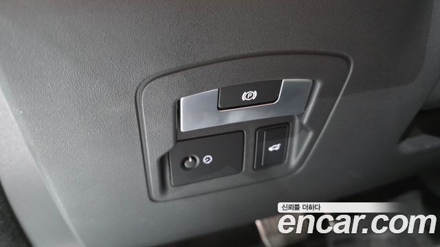 Land Rover Range Rover Velar 3.0 P380 R-Dynamic SE