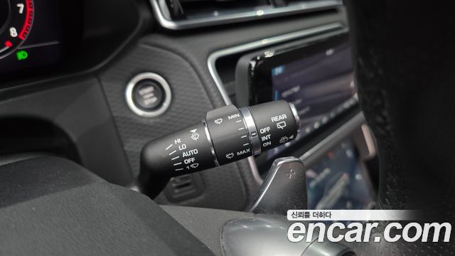 Land Rover Range Rover Velar 3.0 P380 R-Dynamic SE