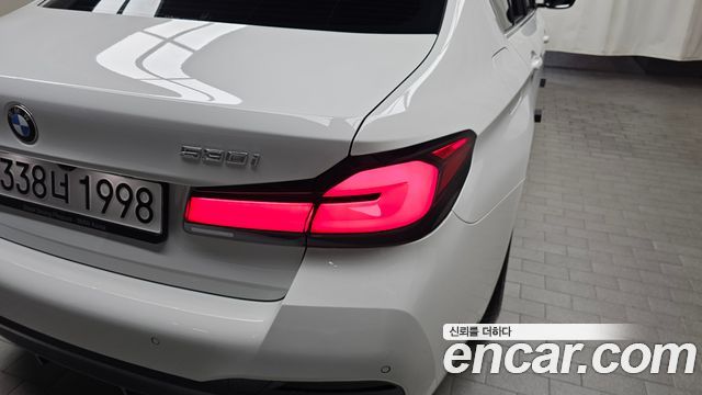 BMW 5-Series 530i M Sport Package