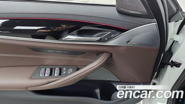 BMW 5-Series 530i M Sport Package