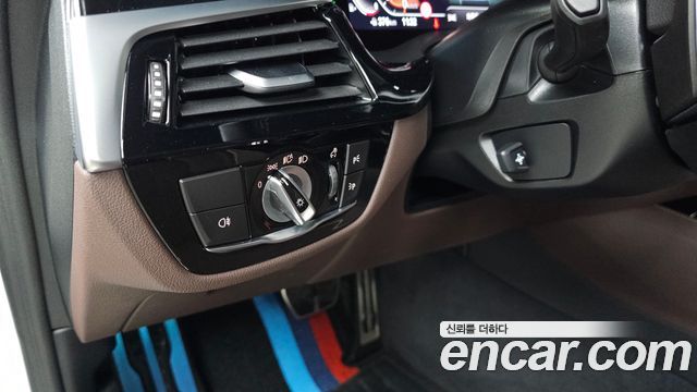 BMW 5-Series 530i M Sport Package