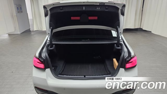 BMW 5-Series 530i M Sport Package