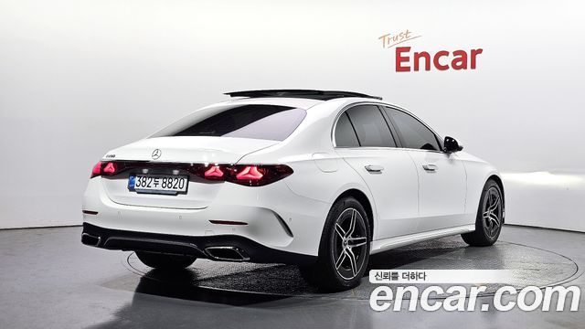Mercedes-Benz E-Class E200 AMG Line