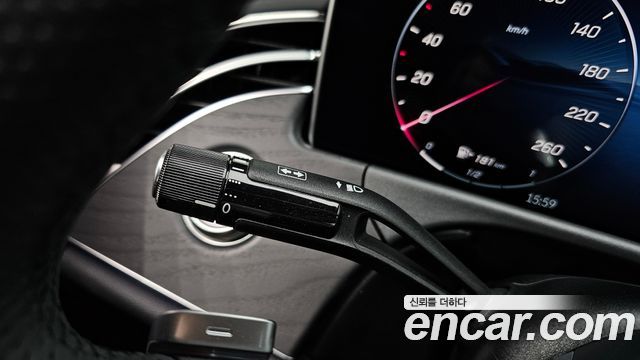 Mercedes-Benz E-Class E200 AMG Line