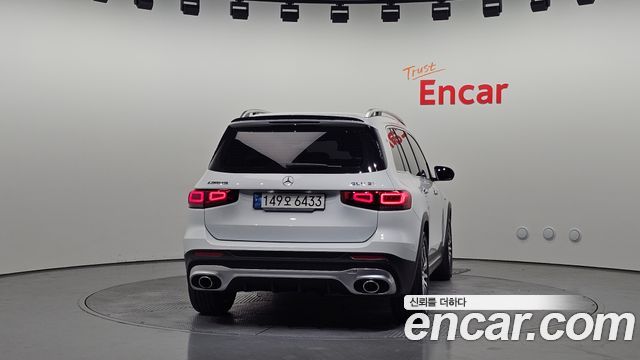 Mercedes-Benz GLB-Class AMG GLB35 4MATIC