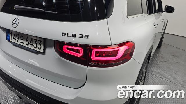 Mercedes-Benz GLB-Class AMG GLB35 4MATIC