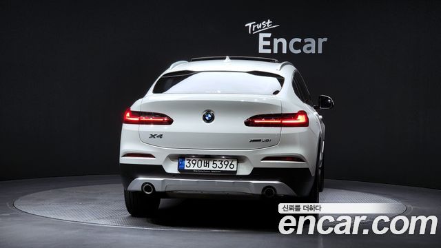 BMW X4 xDrive20i xLine