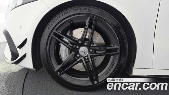 Mercedes-Benz A-Class AMG A45 4MAITC+ Hatchback
