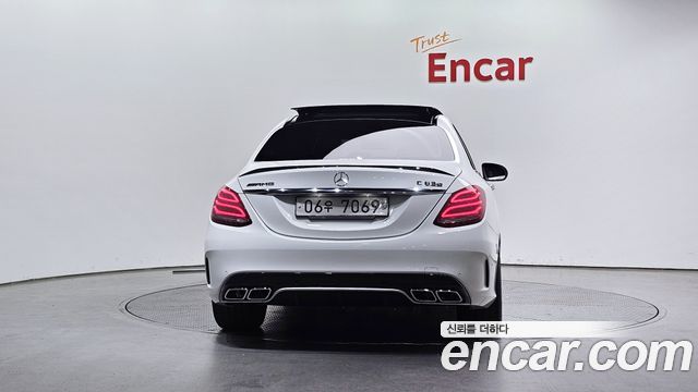 Mercedes-Benz C-Class C63 S AMG