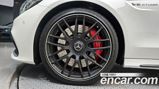 Mercedes-Benz C-Class C63 S AMG
