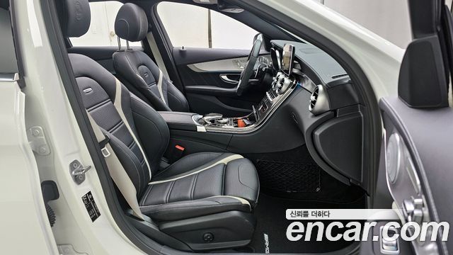 Mercedes-Benz C-Class C63 S AMG