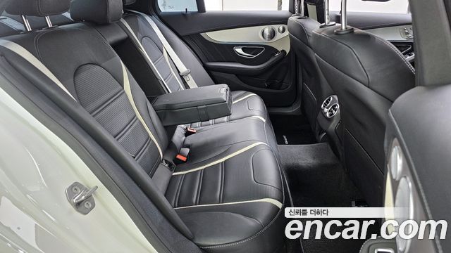 Mercedes-Benz C-Class C63 S AMG
