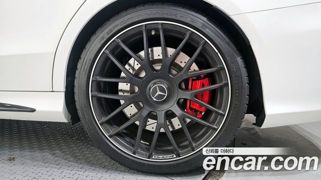 Mercedes-Benz C-Class C63 S AMG