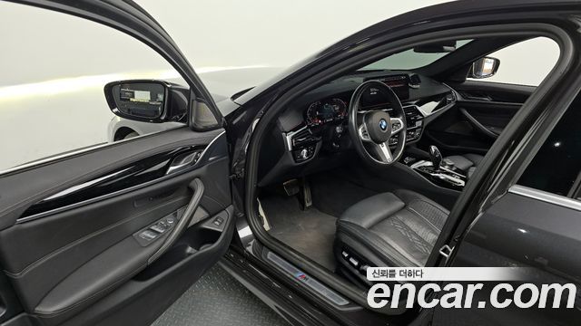 BMW 5-Series 530i M Sport Package