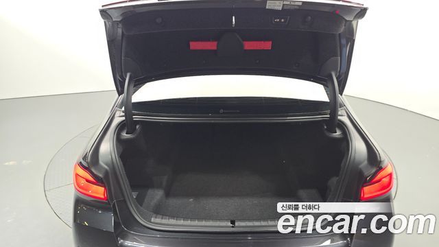 BMW 5-Series 530i M Sport Package