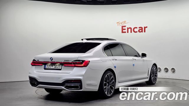 BMW 7-Series 740Li xDrive M Sport Package
