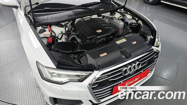Audi A6 45 TFSI Premium