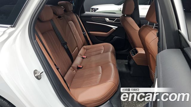 Audi A6 45 TFSI Premium