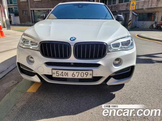 BMW X6 M50d