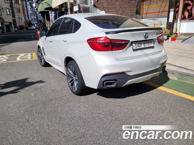 BMW X6 M50d